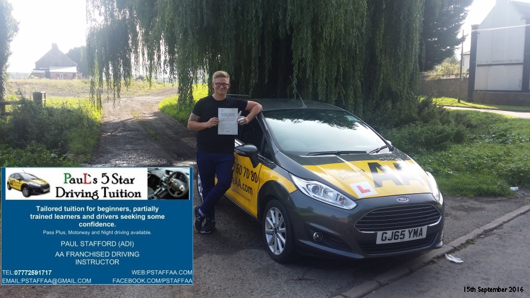 First time test pass pupil sean arrowsmith with pauls 5 star driving tuition in Hereford